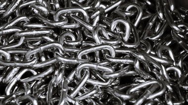 Zinciri kapat - monokrom