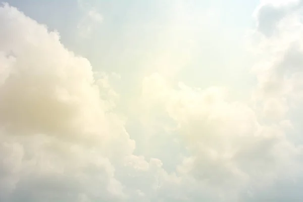 Cielo Azul Con Nubes Verano Fondo —  Fotos de Stock