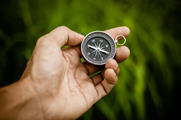 Compass Hand Jungle — Stock Photo, Image