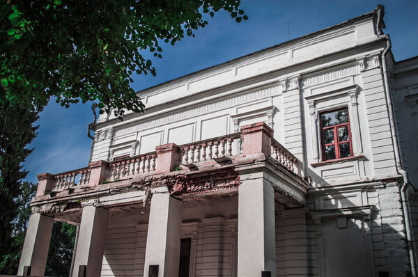 Балкон усадьбы Терещенко
