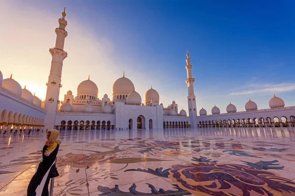 Sheikh Zayed Gran Mezquita Abudhabi — Foto de Stock