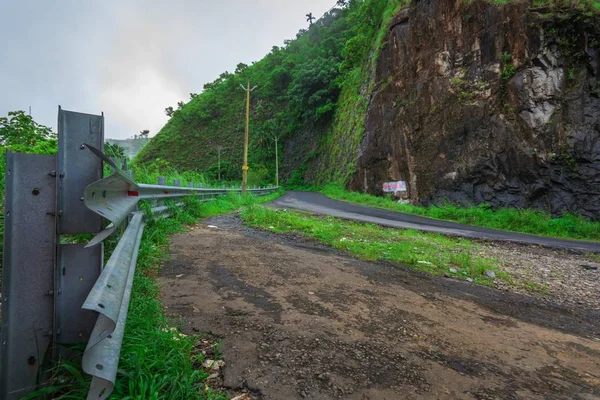 Anfang der vagamon hügel station, vagamon ist eines der besten touristenziele im idukki distrikt kerala, südindien — Stockfoto