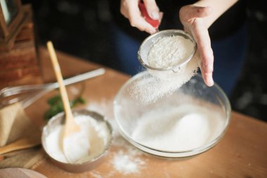 masada kek pişirme ve kek malzemeleri pişirme