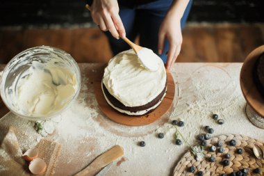 masada kek pişirme ve kek malzemeleri pişirme