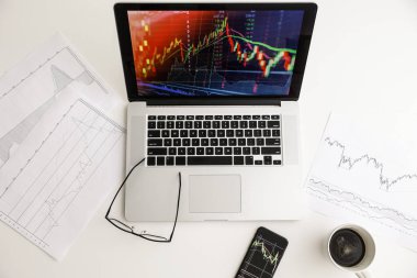 beyaz masa gözlükleri kahve telefon indeksi büyüme tablosu