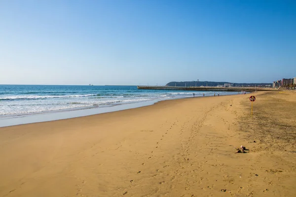 Stretch of Beach in Durban with Pier — Stock Photo, Image