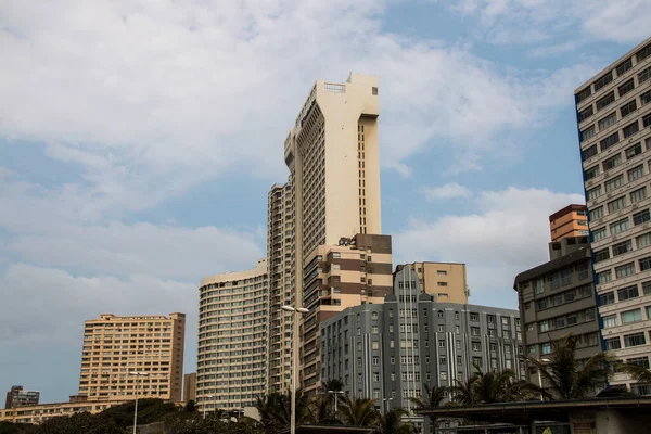 Hoteles Contra Horizonte Nublado Milla Oro Durban —  Fotos de Stock