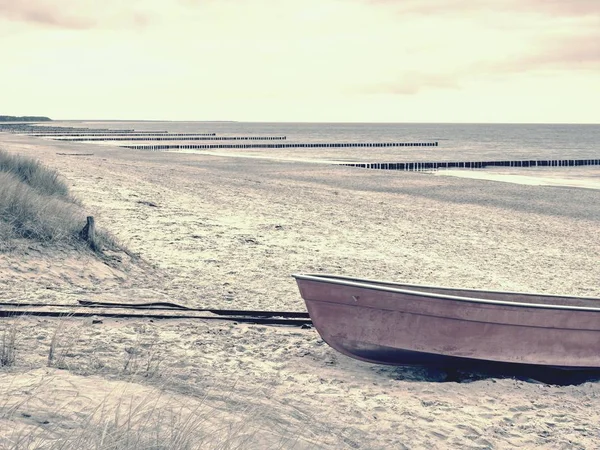 Small Wrecked Ship Wooden Boat Anchored Sea Moody Morning — Stock Photo, Image