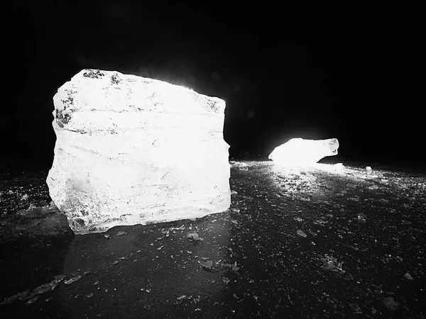 Icebergs Gelo Floes Refletido Luz Noite Nível Gelo Plana Baía — Fotografia de Stock