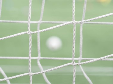 Futbol Dünya Kupası. Çim sahada topudur. Bekleyen oyuncular için