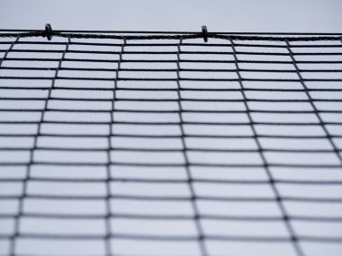 Kıvrık futbol ağlar futbol futbol net asmak. Futbol oyun içinde belgili tanımlık geçmiş üzerinde çim