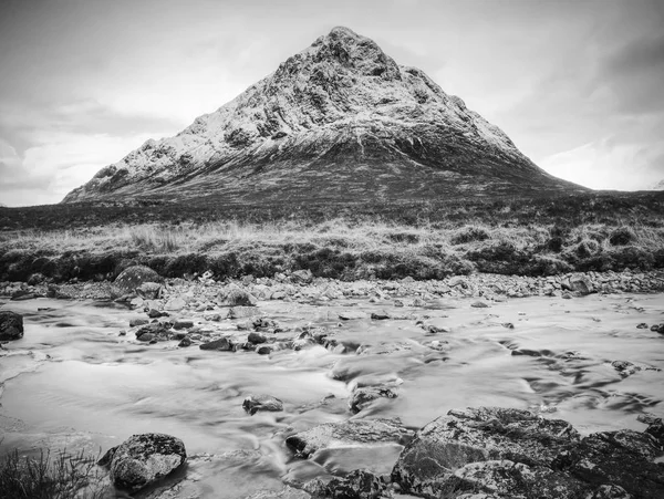 Buachaille Etive Mor Langs Rivier Coupall Buurt Van Glencoe Schotse — Stockfoto