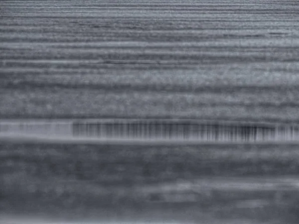 Témpanos Hielo Rompiéndose Playa Rocosa Negra Hielo Agrietado Playa Arena — Foto de Stock