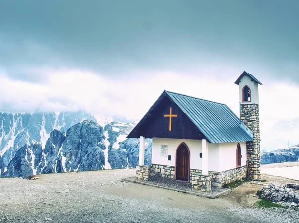 Cappella Degli Alpini Pasmo Cadini Misurina Parku Narodowym Tre Cime — Zdjęcie stockowe