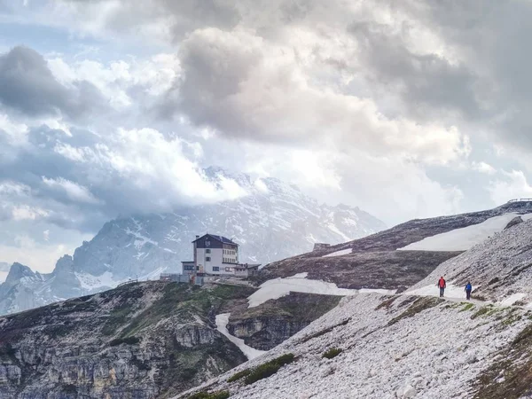 Tre Cime Tour Chatki Parku Narodowego Tre Cime Lavaredo Południowy — Zdjęcie stockowe