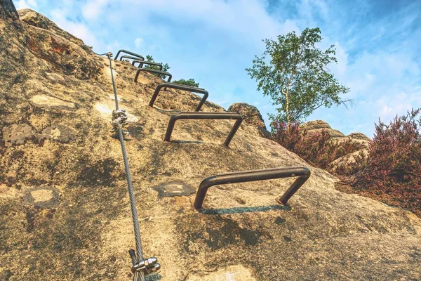 Ferrata Mountains Summer Belaying Steel Rope Ferrata Safety Climbing Wall — Stock Photo, Image