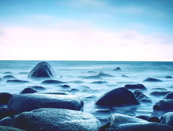 Beautiful Seascape Sea Horizon Norwegian Stone Coastline Long Exposure Effect — Stock Photo, Image