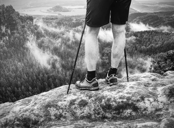 Adam Uzun Yürüyüşe Çıkan Kimse Bacaklar Rahat Deri Çizme Polonyalılar — Stok fotoğraf