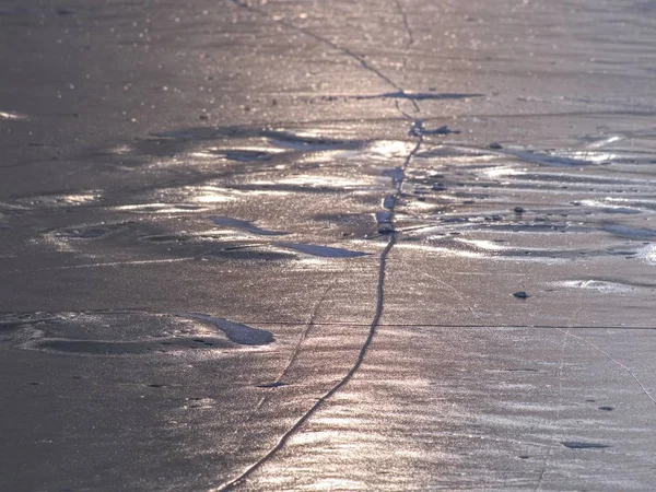 Trozos Hielo Rotos Mar Congelado Con Sombras Rosadas Azules Bajo —  Fotos de Stock