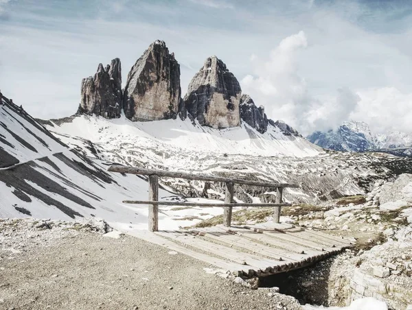 Hölzerner Handlauf Und Schild Wanderweg Den Dolomiten Italien Tre Cime — Stockfoto