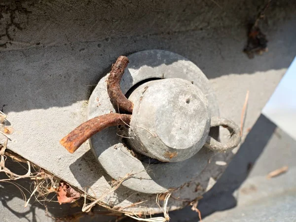 Öppen Splittring Klämmer Fast Som Säkerhet Del Hål Axe Swing — Stockfoto