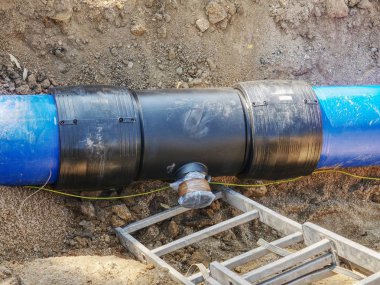 Siper kum plastik tüplerde basın azaltma üye ile birlikte katıldı. Taşınabilir su tedarik zinciri City.
