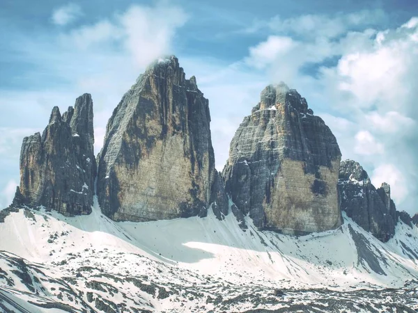 Vacker Utsikt Över Höga Torn Tre Cime Lavaredo Dolomiterna Italien — Stockfoto