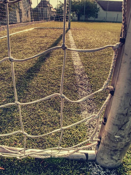 Στο Γήπεδο Ποδοσφαίρου Γκολ Ποδόσφαιρο Πεδίο Ποδόσφαιρο Ποδόσφαιρο Καθαρό Φόντο — Φωτογραφία Αρχείου
