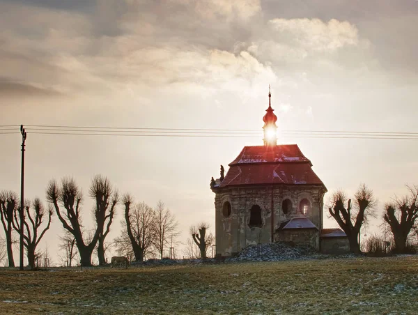 Çiftlik Çayır Köyü Kilise Şapel Atlar Için Medeniyetin Sonu — Stok fotoğraf