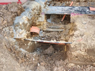 Kasaba ve evleri yarar Döşemenin altında yeraltı geçişi