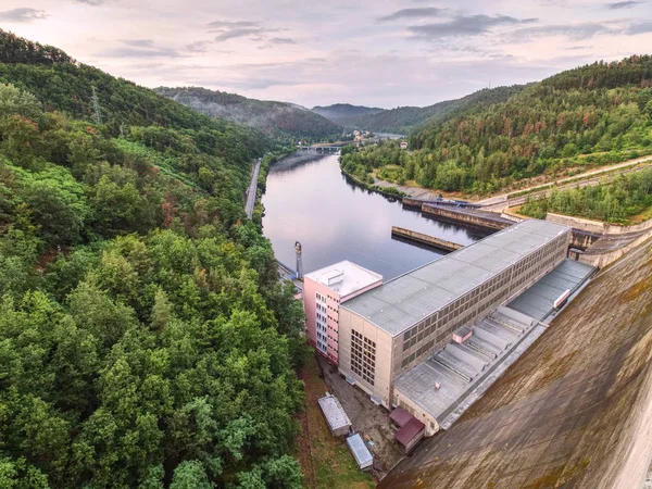 Power plant below dam on Vltava river, Orlik nad Vltavou — Stock Photo, Image