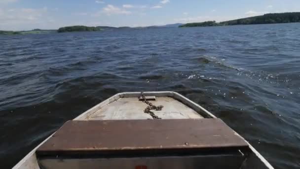 Lado Abierto Delantero Del Ferry Gran Estanque Lipno Coches Pasajeros — Vídeo de stock