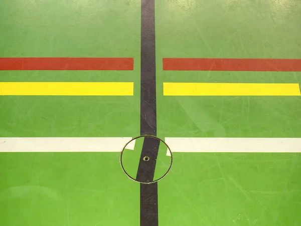 Отмеченные линии. Мбаппе готов к матчам с мячом — стоковое фото