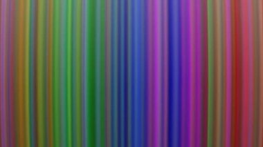 Renkler aydınlıktan karanlığa, sıcaktan soğuğa, RGB ekranında sağa sola hareket eder. Renk tayfı değiştiriliyor, renk olasılığı değiştiriliyor.