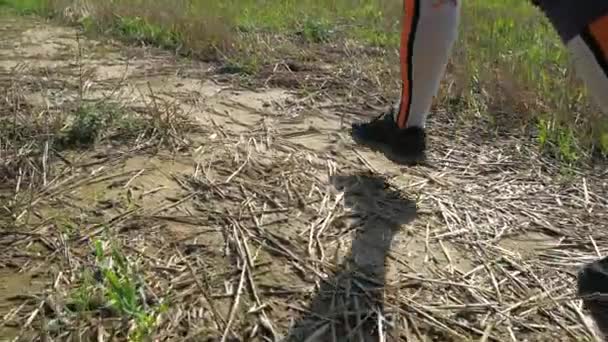 Jogging Femme Détail Des Jambes Féminines Qui Courent Baskets Noires — Video