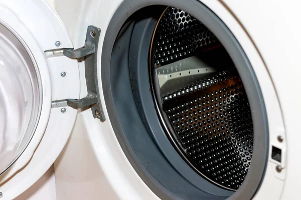 Old Dirty White Washing Machine Close Selective Focus Door Open — Stock Photo, Image