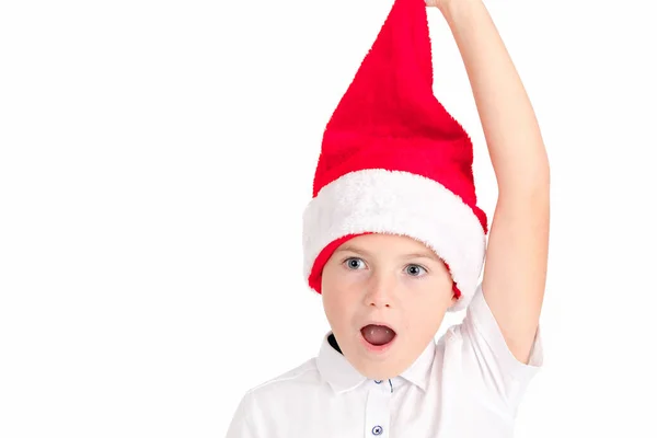 Criança Adorável Com Chapéu Vermelho Natal Fundo Isolado Sobre Branco — Fotografia de Stock