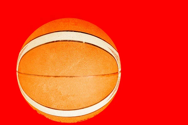 Old Basket Ball Isolated Red Background — Stock Photo, Image