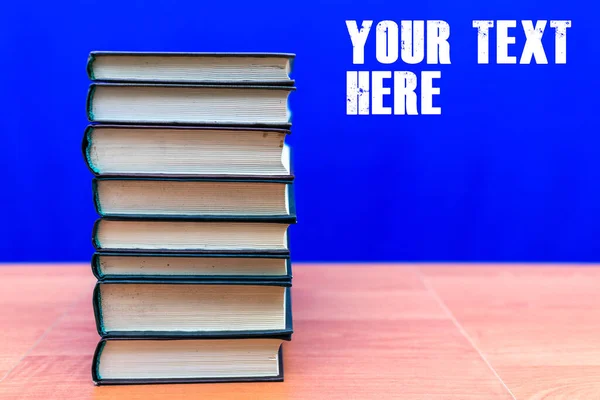 Stack Old Books Grungy Background Free Copy Space Trendy Blue — Stock Photo, Image