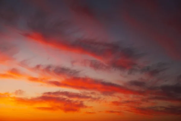 Красивое Яркое Красочное Небо Фотография Сделана Закате Красно Оранжевый Фон — стоковое фото