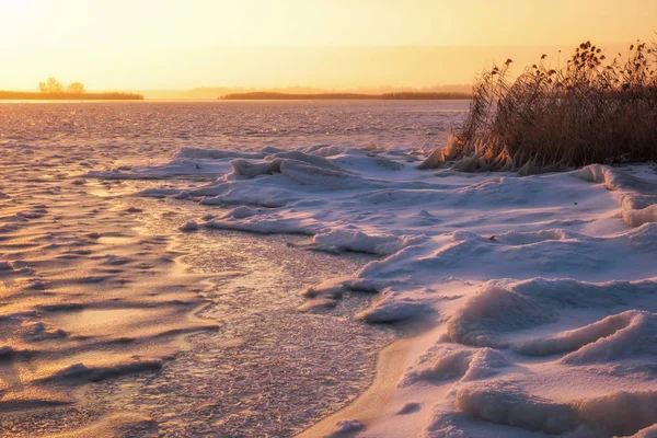 Winter Landscape Frozen Lake Sunset Fiery Sky Composition Nature — Stock Photo, Image