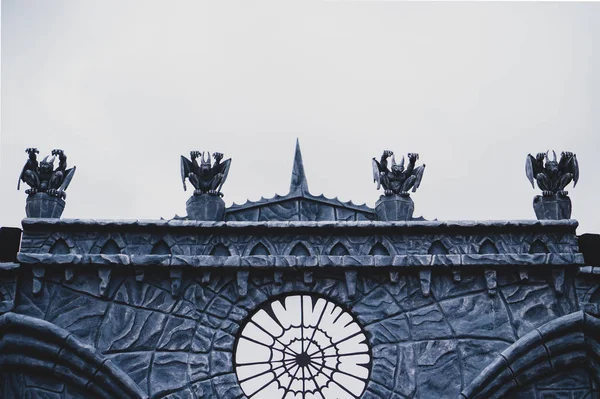 Gold Coast, Queensland, Avustralya - Ocak 2019: Warner Bros. Movie World, Avustralya 'daki tek film parkı ve dünya çapında üç Warner Brothers film temalı parkın en eskisidir..