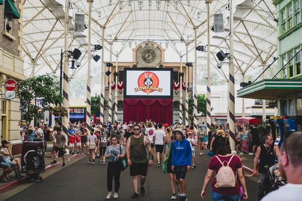 Gold Coast, Queensland, Avustralya - Ocak 2019: Warner Bros. Movie World, Avustralya 'daki tek film parkı ve dünya çapında üç Warner Brothers film temalı parkın en eskisidir..