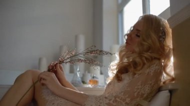 Model poz için fotoğrafçı Studio