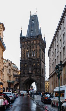 Prag 'daki Charles Köprüsü