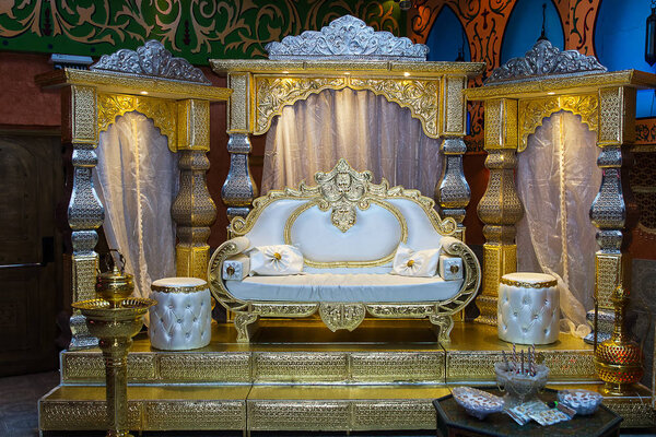 Красивое фото еврейского хупы, свадебный путдор
 .