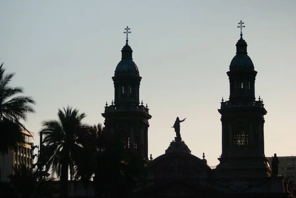 kilise siluet