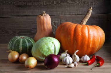 sağlıklı yemek pişirmek için taze çiğ sebze gıdalar, üst görünümü. Diyet, sağlıklı veya vejetaryen gıda kavramı yeme.