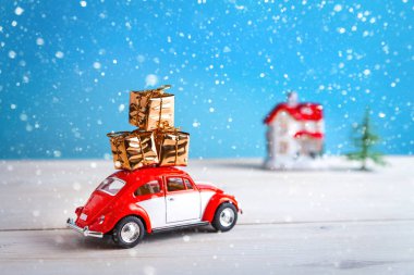 Hediyeli makine, Noel hediyeleri, yeni yıl hediyeleri..