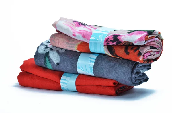 Güzel başörtüsü Müslüman kadınlar için iyidir